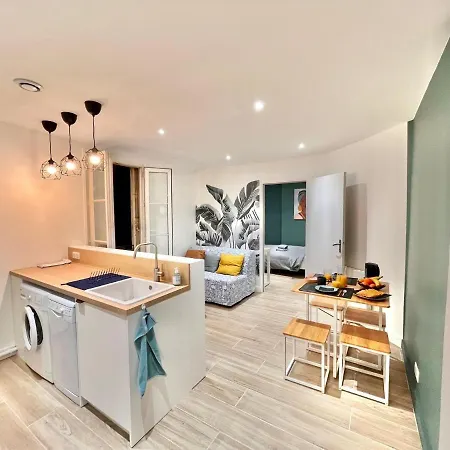 Clichy Quartier Victor Hugo - Superbe Appartement Entierement Renove Exterior photo